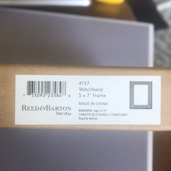 REED&BARTIN GOLD WATCHBAND FRAME 5x7 - Picture 3 of 3